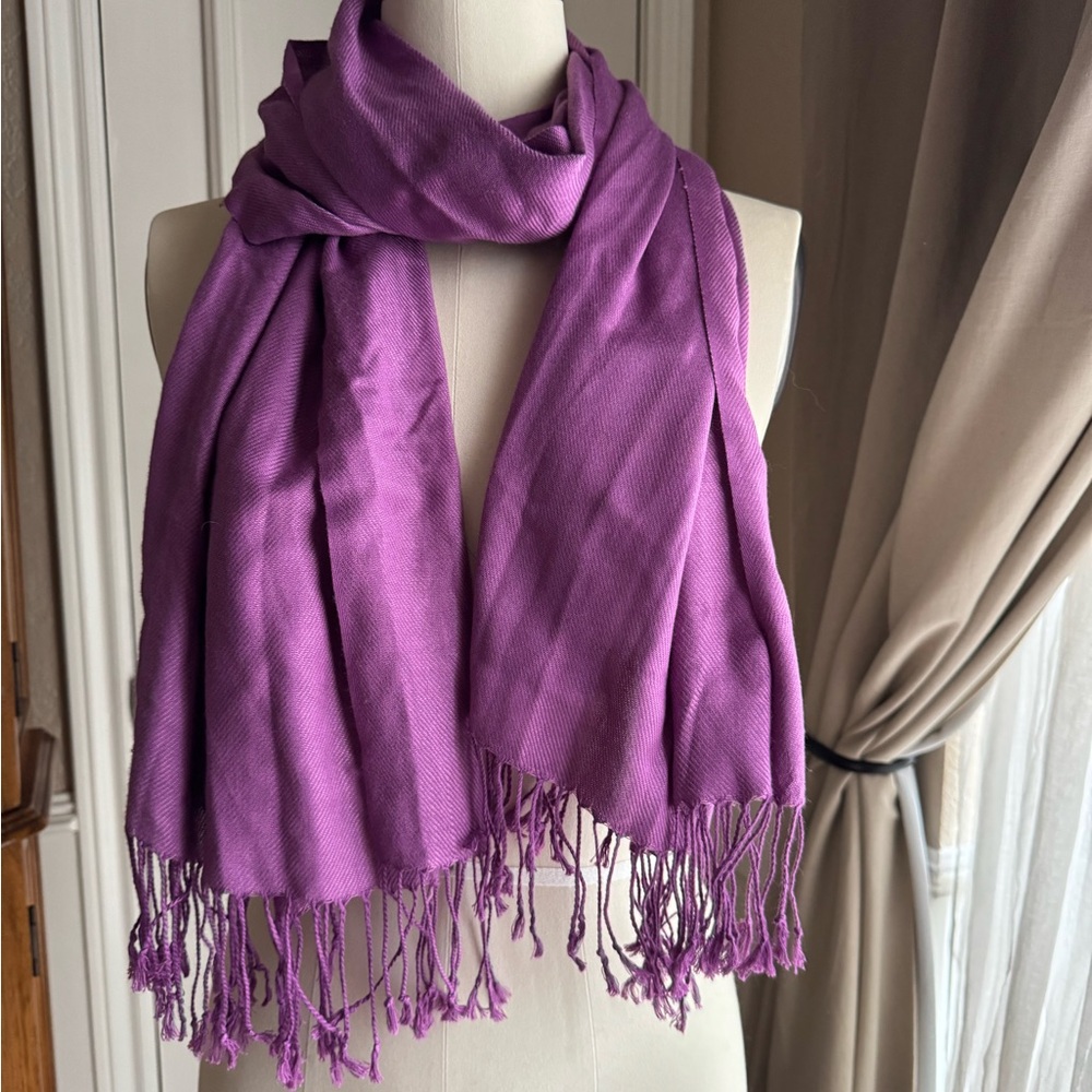 Purple pashmina shawl